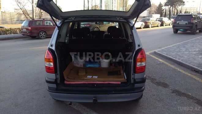 Opel Zafira 1999, 235,000 km - 2.0 л - Bakı