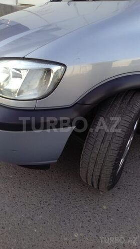 Opel Zafira 1999, 235,000 km - 2.0 л - Bakı