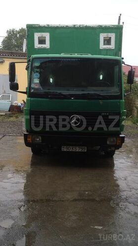 Mercedes Atego 814 1997, 735,000 km - 4.3 л - Quba