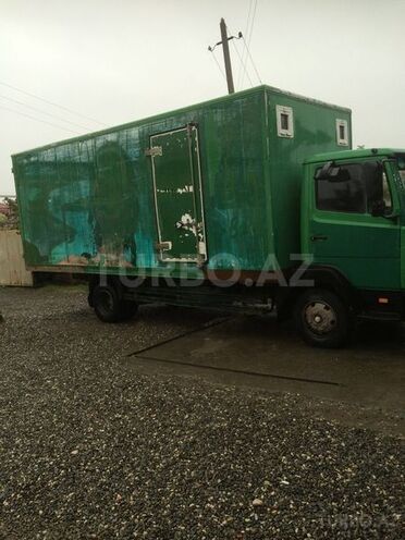 Mercedes Atego 814 1997, 735,000 km - 4.3 л - Quba