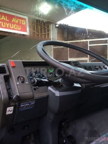 Mercedes Atego 814 1997, 735,000 km - 4.3 л - Quba