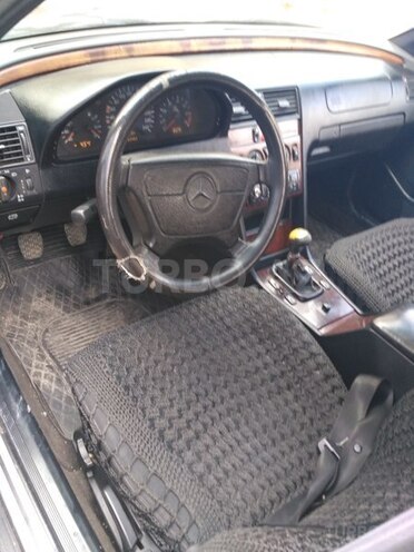 Mercedes C 200 1996, 358,000 km - 2.0 л - Bakı