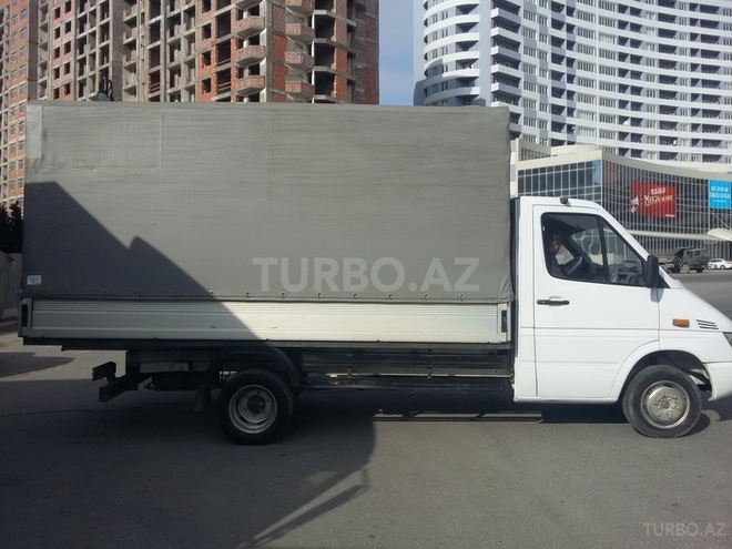 Mercedes Sprinter 411 2000, 198,000 km - 2.2 л - Bakı