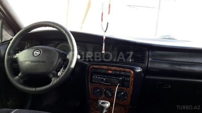 Opel Vectra 1996, 272,701 km - 2.0 l - Bakı
