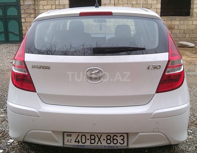 Hyundai i30 2011, 15,000 km - 1.6 l - Quba
