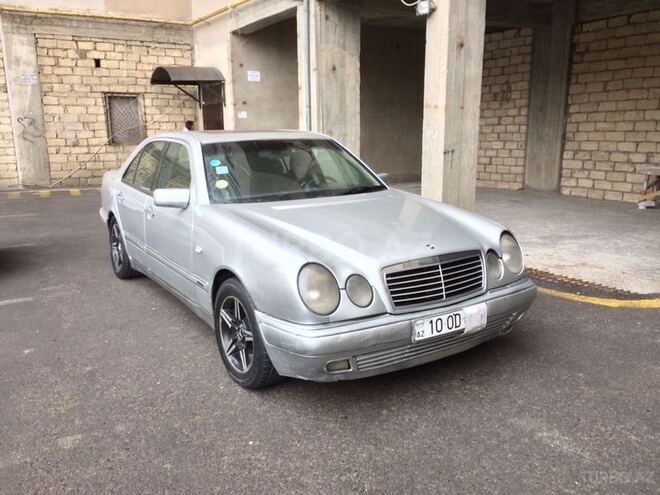 Mercedes E 290 1996, 200,000 km - 2.9 l - Bakı