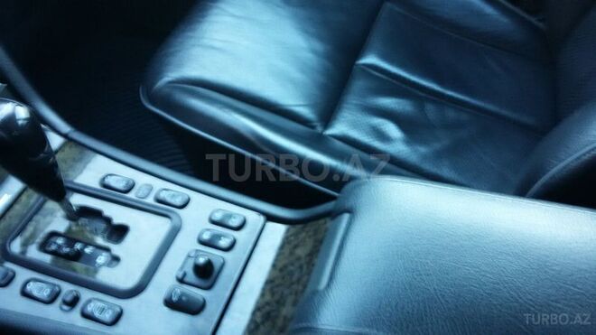 Mercedes E 320 2000, 184,000 km - 3.2 l - Bakı