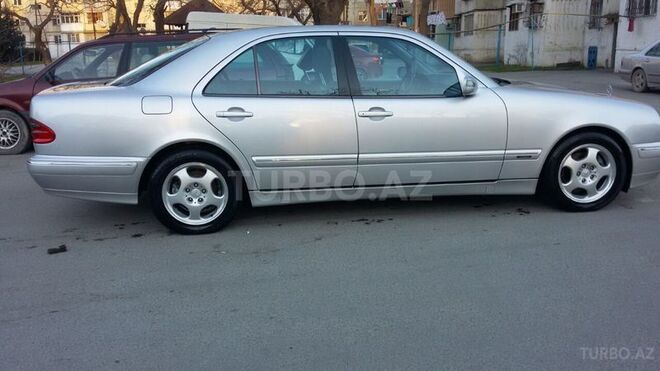 Mercedes E 320 2000, 184,000 km - 3.2 l - Bakı