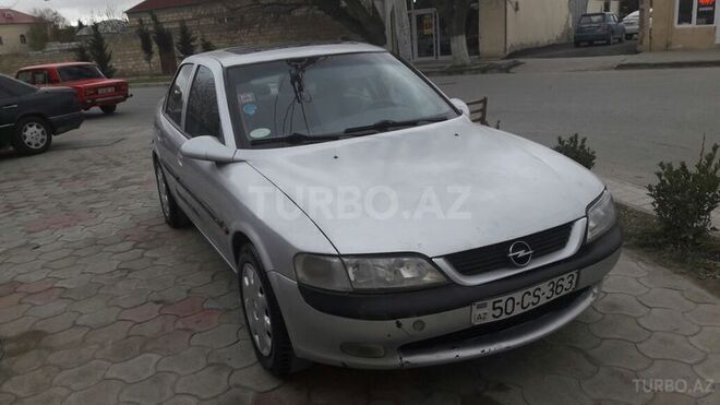 Opel Vectra 1997, 225,000 km - 2.0 l - Sumqayıt