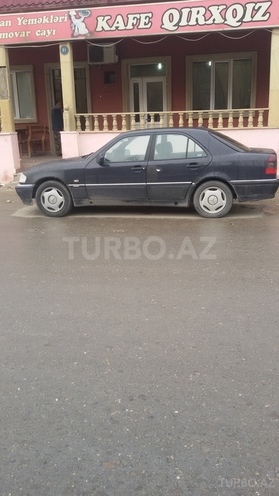 Mercedes C 200 1998, 320,000 km - 2.0 л - Bakı