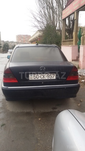 Mercedes C 200 1998, 320,000 km - 2.0 л - Bakı