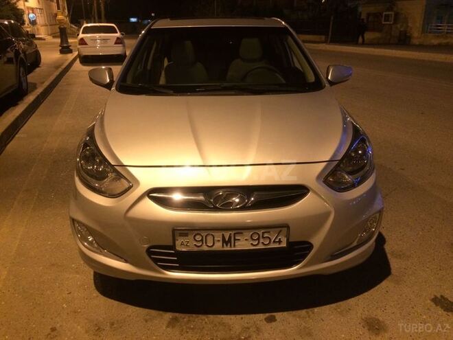 Hyundai Accent 2011, 120,000 km - 1.6 l - Bakı