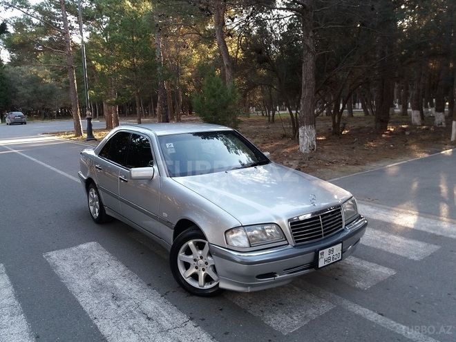 Mercedes C 240 2000, 195,000 km - 2.4 l - Sumqayıt