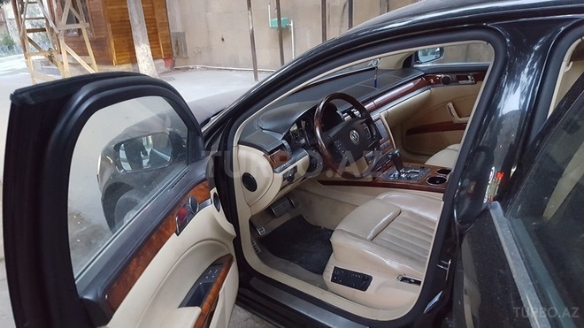 Volkswagen  2003, 175,000 km - 4.2 l - Bakı