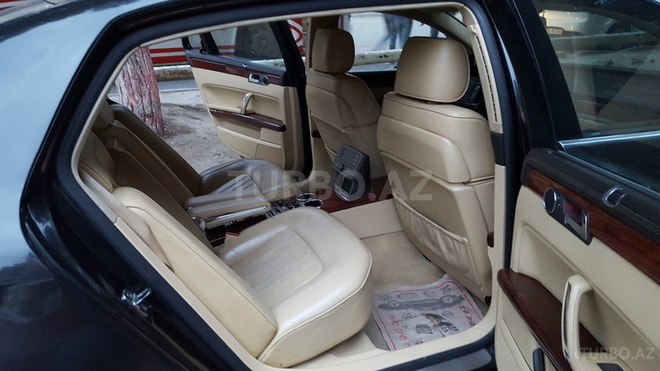 Volkswagen  2003, 175,000 km - 4.2 l - Bakı