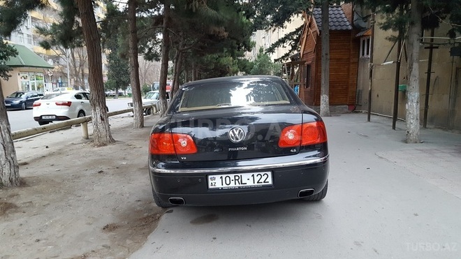 Volkswagen  2003, 175,000 km - 4.2 l - Bakı