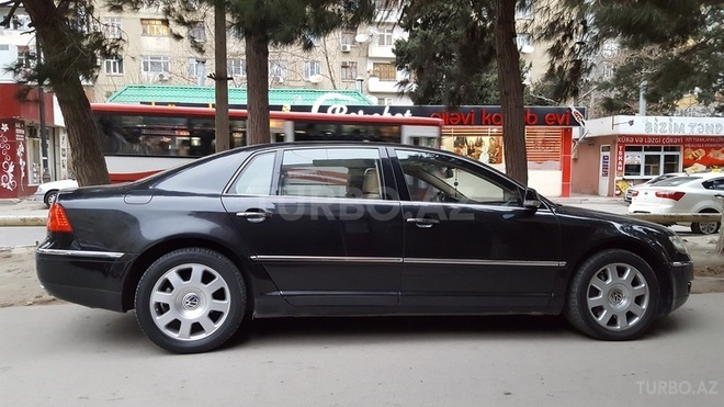 Volkswagen  2003, 175,000 km - 4.2 l - Bakı
