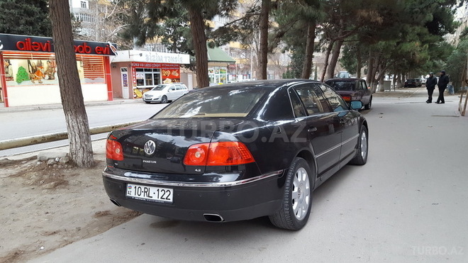 Volkswagen  2003, 175,000 km - 4.2 l - Bakı