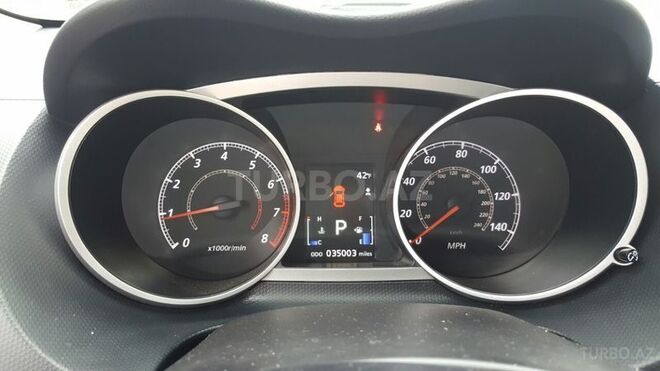 Mitsubishi Outlander 2012, 36,000 km - 2.4 л - Bakı