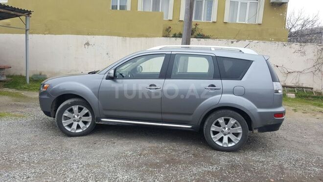 Mitsubishi Outlander 2012, 36,000 km - 2.4 л - Bakı