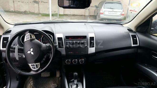 Mitsubishi Outlander 2012, 36,000 km - 2.4 л - Bakı