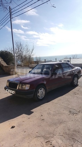 Mercedes E 260 1989, 359,000 km - 2.6 l - Bakı