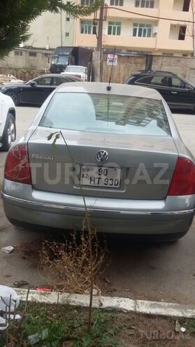 Volkswagen Passat 2004, 160,000 km - 1.8 l - Bakı