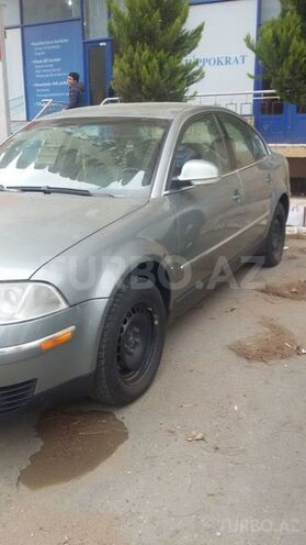 Volkswagen Passat 2004, 160,000 km - 1.8 l - Bakı
