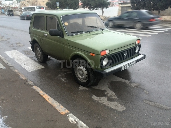 LADA (VAZ) Niva 1982, 300,000 km - 1.6 л - Bakı