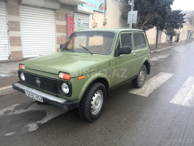 LADA (VAZ) Niva 1982, 300,000 km - 1.6 л - Bakı