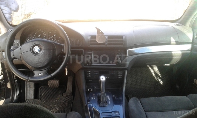 BMW 525 2001, 220,000 km - 2.5 л - Bakı