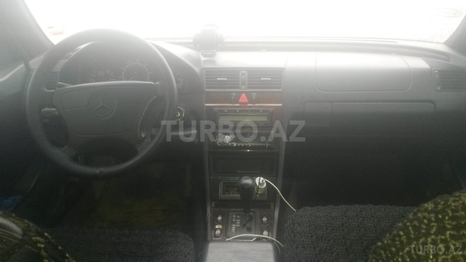 Mercedes C 230 1996, 181,616 km - 2.3 л - Bakı