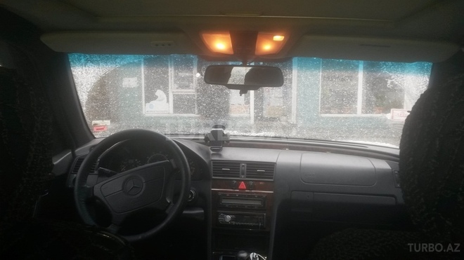 Mercedes C 230 1996, 181,616 km - 2.3 л - Bakı