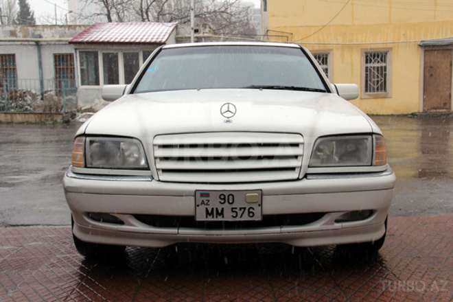 Mercedes C 230 2000, 193,000 km - 2.3 l - Bakı