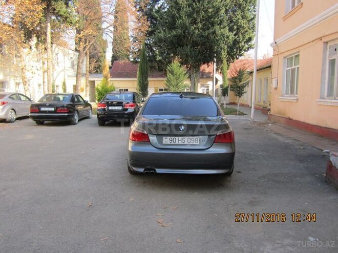 BMW 523 2007, 210,000 km - 2.5 l - Qazax