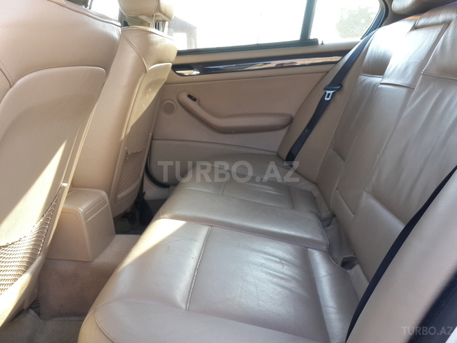 BMW 325 2002, 300,000 km - 2.5 l - Bakı