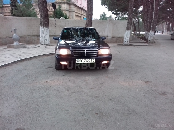 Mercedes C 180 1997, 250,000 km - 1.8 л - Sumqayıt
