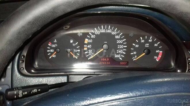Mercedes E 240 1997, 274,134 km - 2.4 l - Bakı
