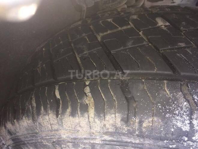 Toyota Prado 2004, 135,000 km - 2.7 l - Qəbələ