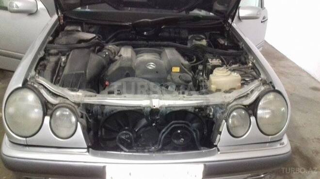 Mercedes E 240 1997, 274,134 km - 2.4 l - Bakı