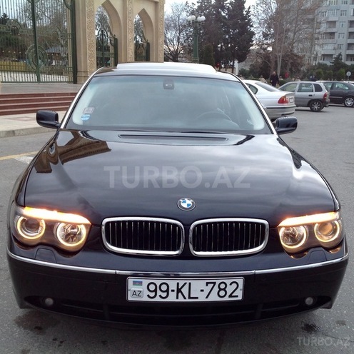 BMW 745 2003, 200,000 km - 0.4 l - Bakı