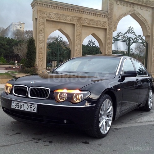 BMW 745 2003, 200,000 km - 0.4 l - Bakı