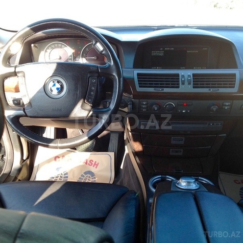 BMW 745 2003, 200,000 km - 0.4 l - Bakı