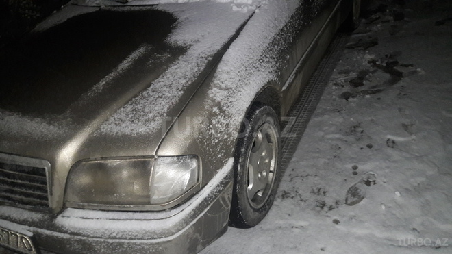 Mercedes C 200 1995, 250,945 km - 2.0 l - Bakı