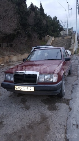 Mercedes E 280 1989, 359,000 km - 2.8 l - Bakı