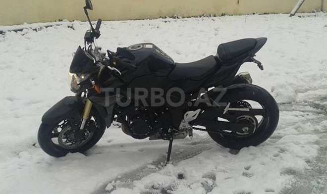 Suzuki GSR 750 2013, 13,245 km - 0.8 l - Bakı