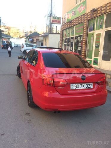 Volkswagen Jetta 2011, 82,000 km - 2.5 l - Bakı