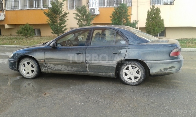 Opel Omega 1996, 220,000 km - 0.2 l - Bakı