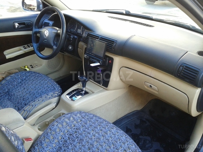 Volkswagen Passat 2001, 234,000 km - 1.8 l - Bakı