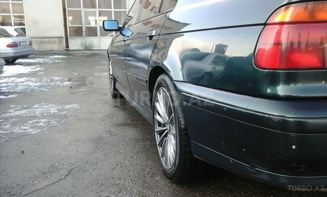 BMW 523 1997, 235,000 km - 2.5 л - Bakı